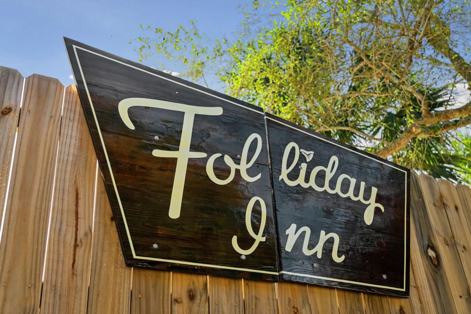 Folliday Inn - The Ariston - Room 34 Фоли Бийч Екстериор снимка